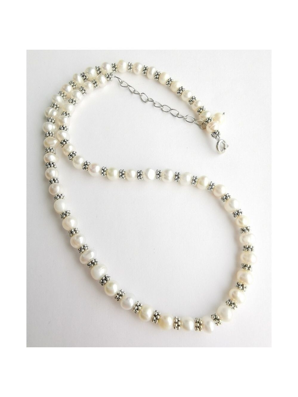 White freshwater pearl necklace with sterling silver rondelles ๐